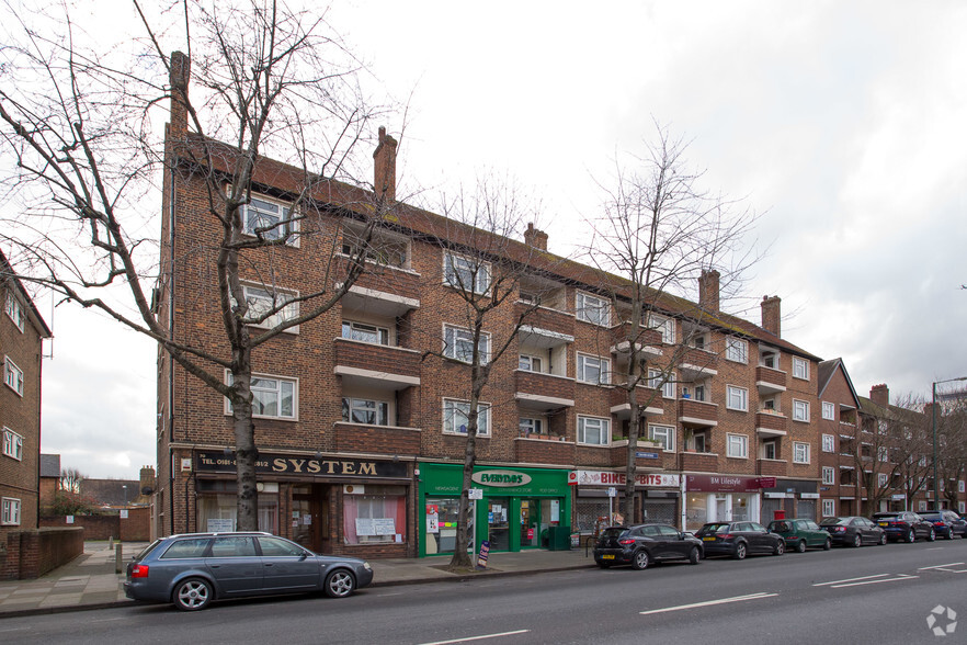 62-70 Mortlake High St, London for lease - Primary Photo - Image 1 of 14