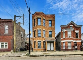 Plus de détails pour 2213 W 23rd Pl, Chicago, IL - Multi-résidentiel à vendre