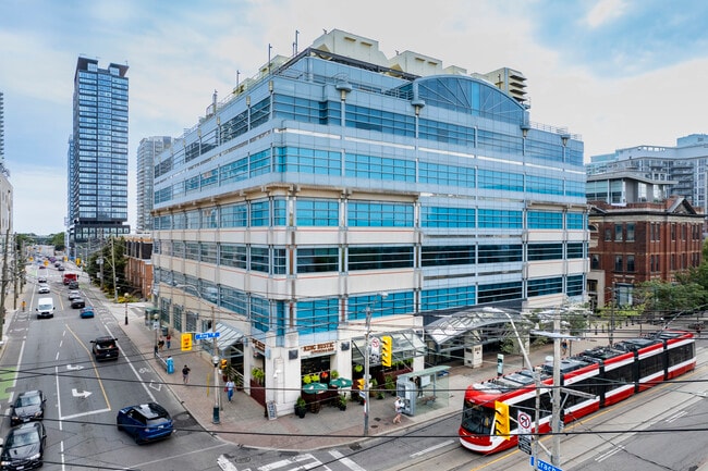 More details for 905 King St W, Toronto, ON - Retail for Lease