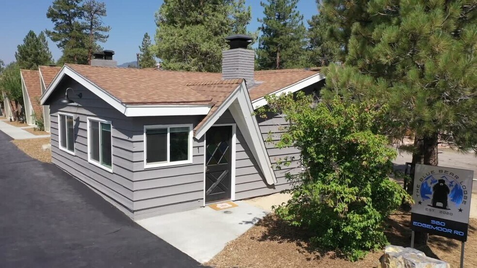 560 Edgemoor Rd, Big Bear Lake, CA à vendre - Vidéo sur l’inscription commerciale - Image 2 de 24