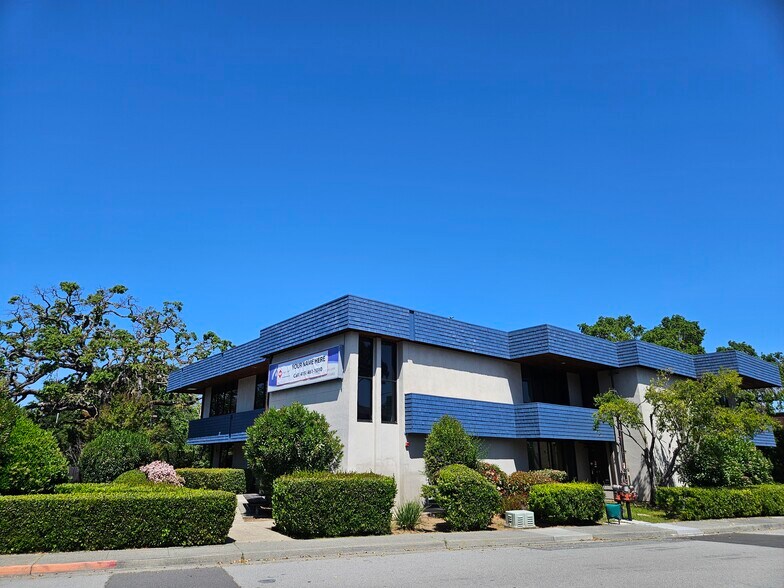 1 Commercial Blvd, Novato, CA à louer - Photo du bâtiment - Image 2 de 8