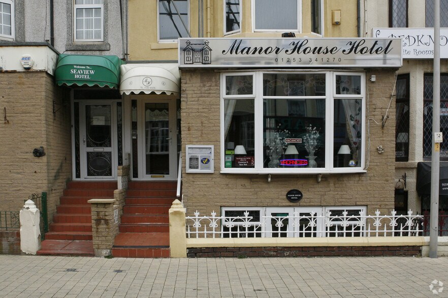 6 St Chads Rd, Blackpool à vendre - Photo du bâtiment - Image 2 de 3