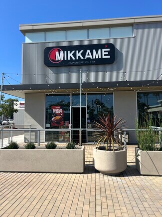 Plus de détails pour 9824 Chapman Ave, Garden Grove, CA - Commerce de détail à louer