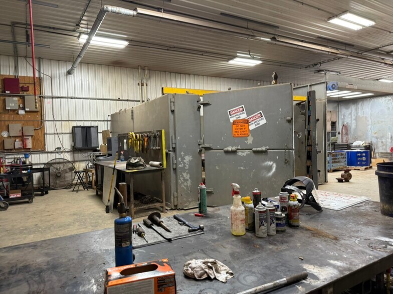 46789 National Rd, St Clairsville, OH à vendre - Photo du bâtiment - Image 3 de 10