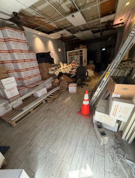 4709 New Utrecht Ave, Brooklyn, NY à vendre - Photo du bâtiment - Image 3 de 6