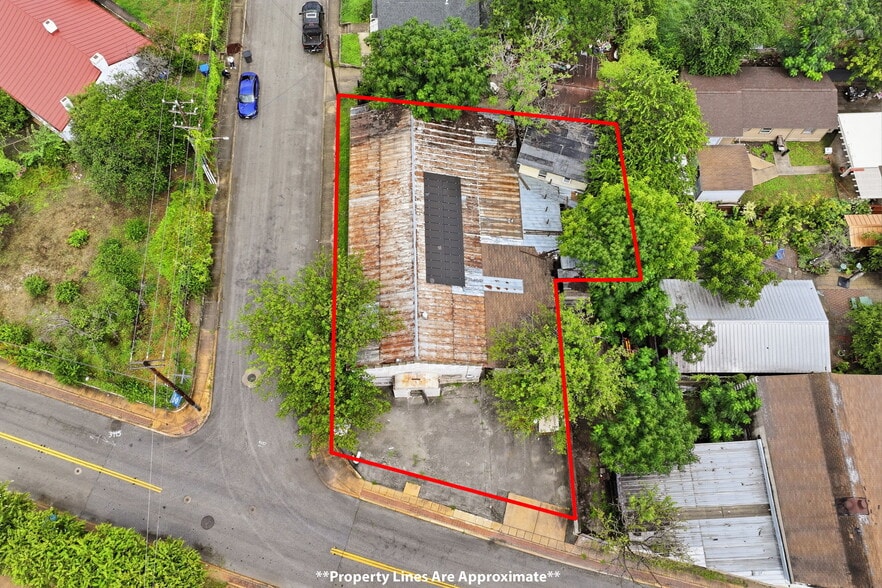 200 Mission Rd, San Antonio, TX for sale - Building Photo - Image 2 of 24