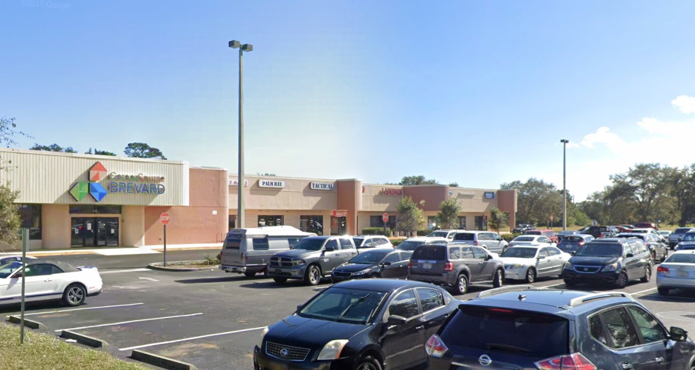 5275 Babcock St NE, Palm Bay, FL à louer Photo du bâtiment- Image 1 de 7