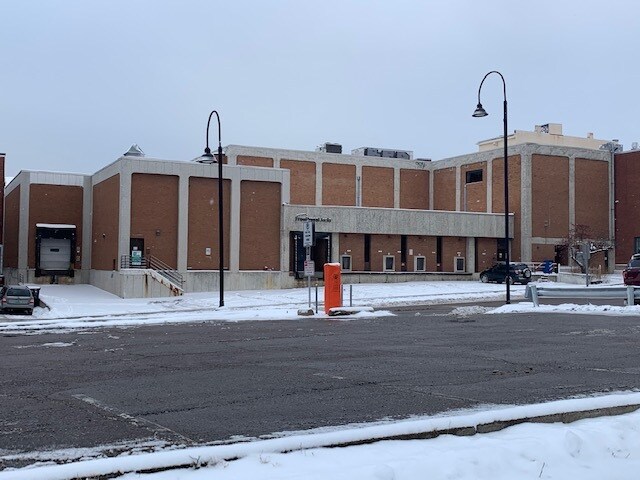 127 S Winooski Ave, Burlington, VT for lease - Building Photo - Image 2 of 16