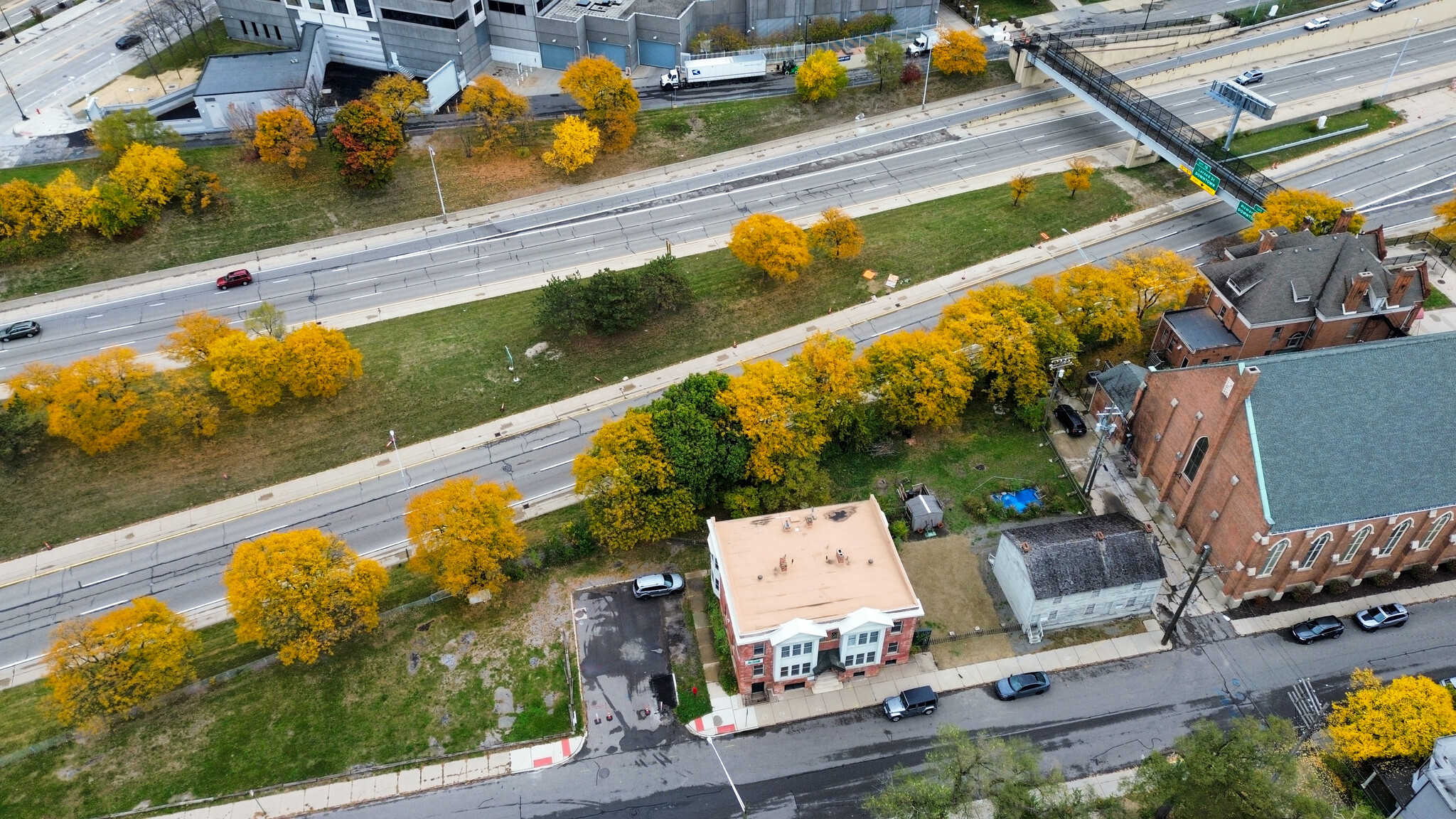 The Corktown Collection portefeuille de 3 propriétés à vendre sur LoopNet.ca Photo du bâtiment- Image 1 de 31