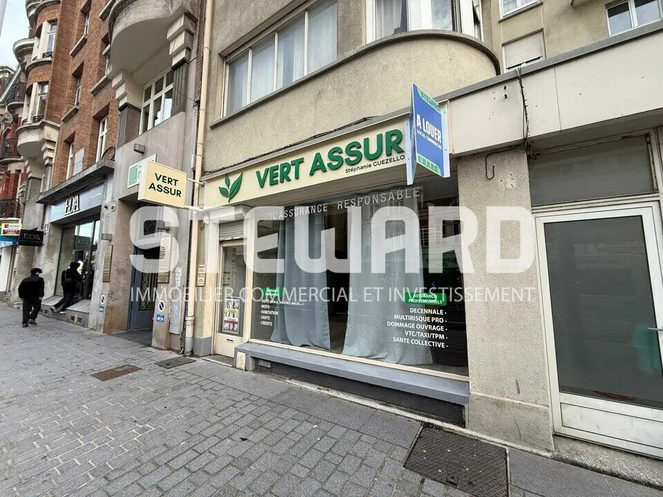 Retail in Lille for lease Building Photo- Image 1 of 6