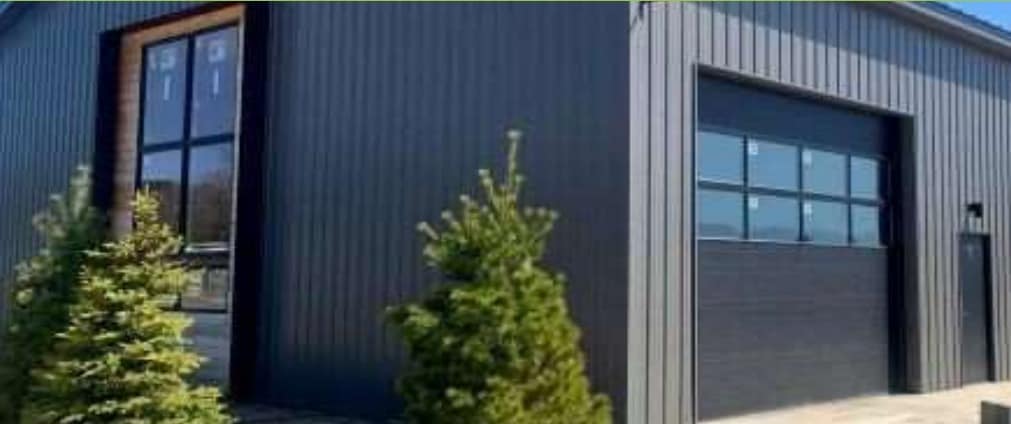 7334 E Duck Lake Rd, Lake Leelanau, MI for sale Primary Photo- Image 1 of 6