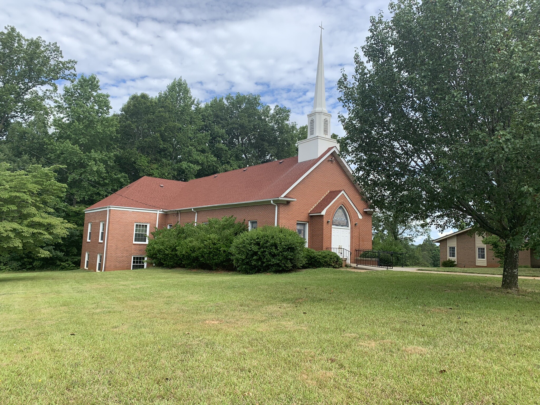 1627 Giles Chapel, Asheboro, NC à vendre Photo principale- Image 1 de 1