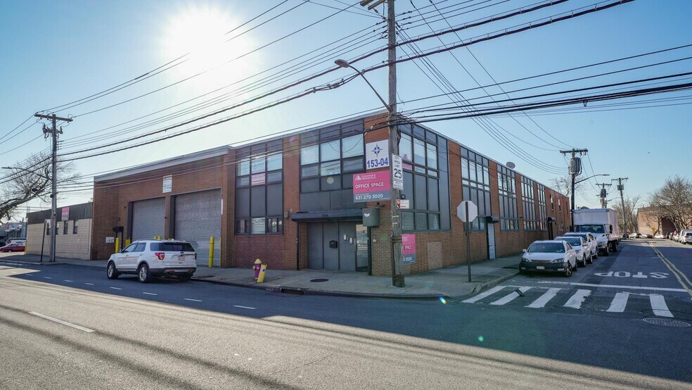 153-04 Rockaway Blvd, Jamaica, NY à louer - Photo du bâtiment - Image 3 de 5