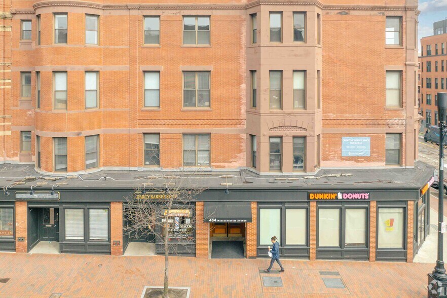 434-440 Massachusetts Ave, Boston, MA for lease - Building Photo - Image 2 of 4