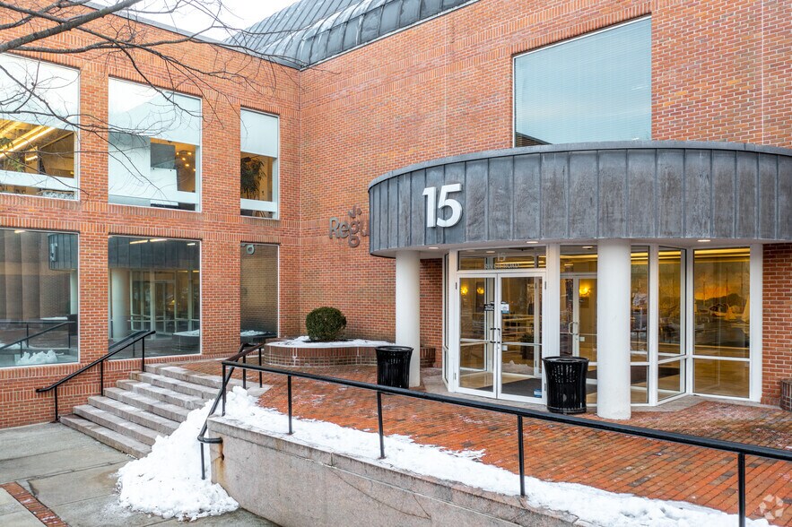 11-15 River Rd, Wilton, CT à louer - Photo du bâtiment - Image 3 de 5