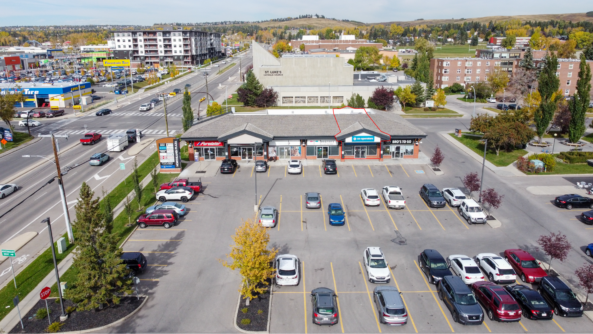 4820 Northland Dr NW, Calgary, AB à louer Photo intérieure- Image 1 de 6