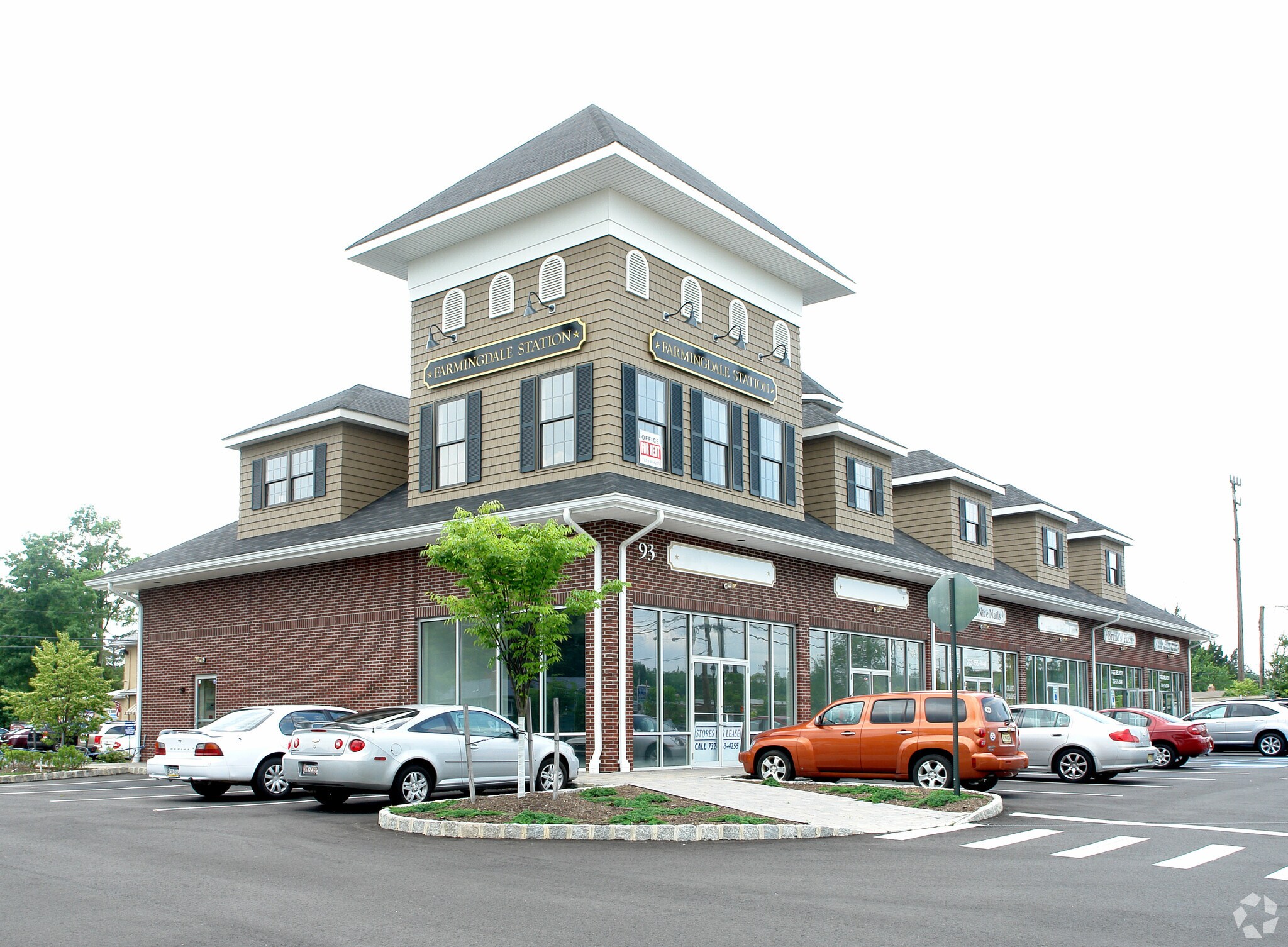 93 Main St, Farmingdale, NJ à louer Photo principale- Image 1 de 8