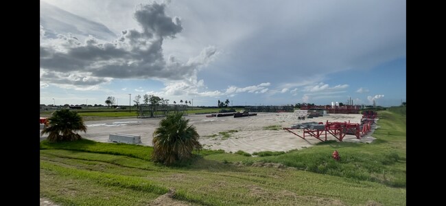 Plus de détails pour 500 Orange Avenue Cir, Belle Glade, FL - Terrain à louer