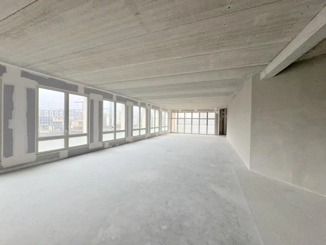 Bureau dans Versailles à louer Photo intérieure- Image 1 de 13