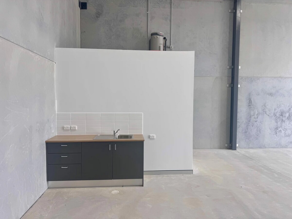 11 Decora Dr, Jilliby, NSW 2259 - Unit 13 -  - Interior Photo - Image 2 of 2