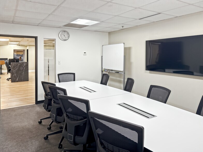 560 W Brown Rd, Mesa, AZ à louer - Photo intérieure - Image 2 de 18