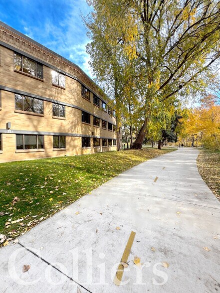 1199 Shoreline Dr, Boise, ID for lease - Building Photo - Image 2 of 10