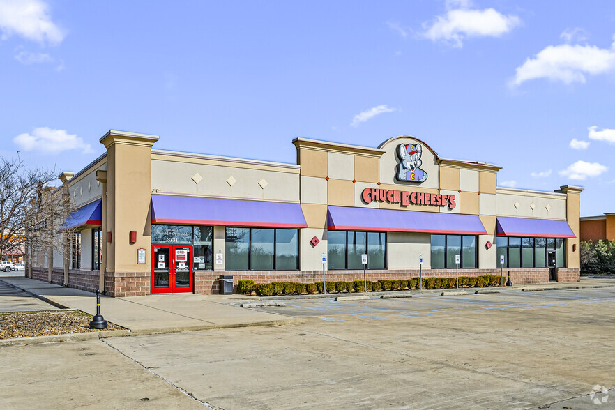 3731 Pecanland Mall Dr, Monroe, LA for sale - Building Photo - Image 1 of 1