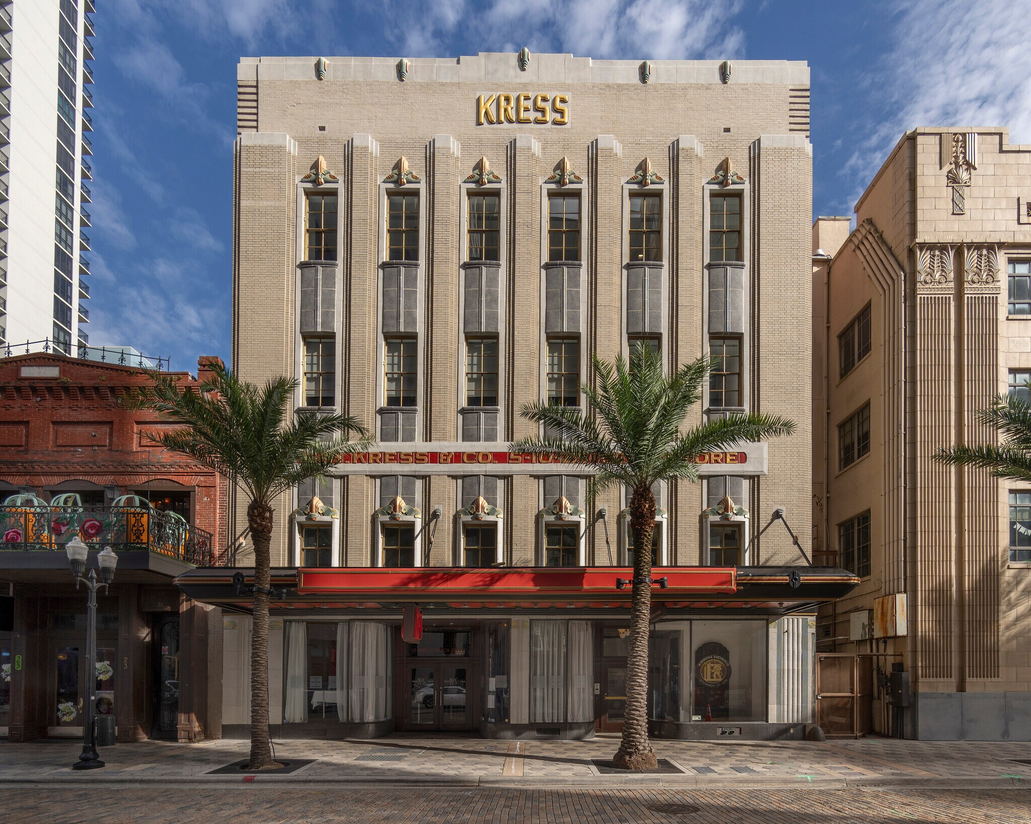 130 S Orange Ave, Orlando, FL à louer Photo principale- Image 1 de 13