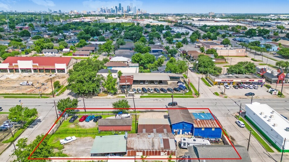1106 Wayside Dr, Houston, TX for sale - Building Photo - Image 3 of 28