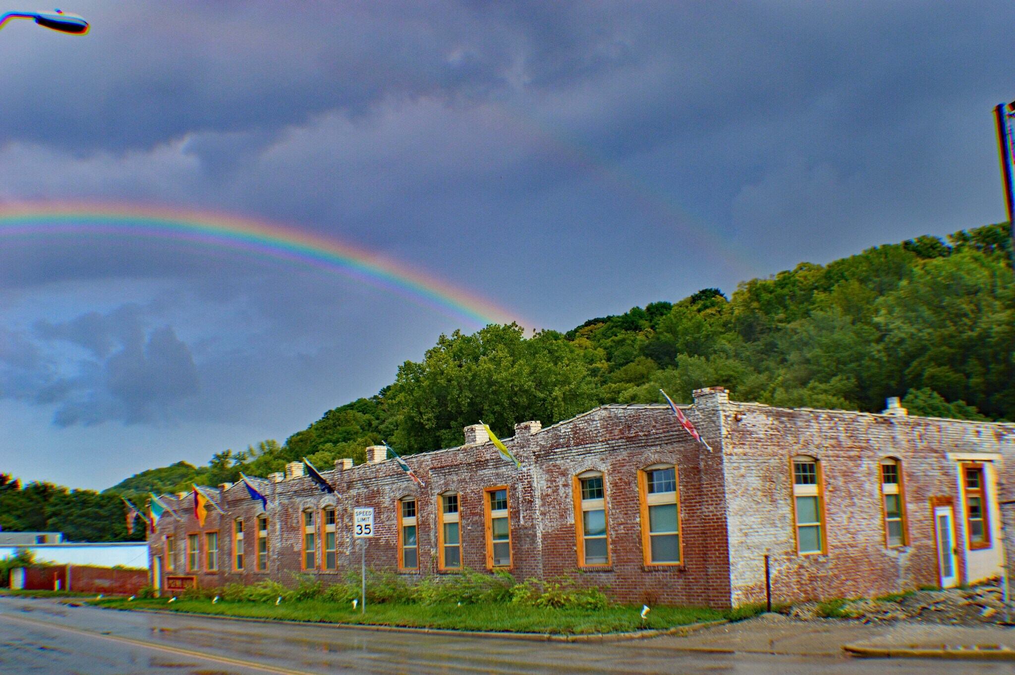 2223 Guinotte Ave, Kansas City, MO à vendre Photo du bâtiment- Image 1 de 17