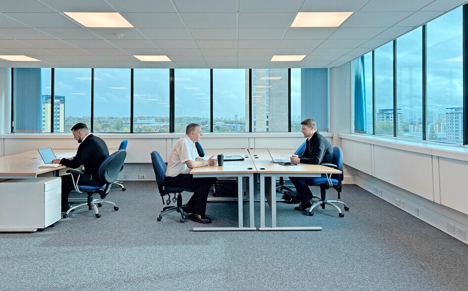 Albert St, Manchester for lease - Interior Photo - Image 2 of 21