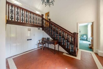 Kingston Rd, Taunton for lease Interior Photo- Image 2 of 5