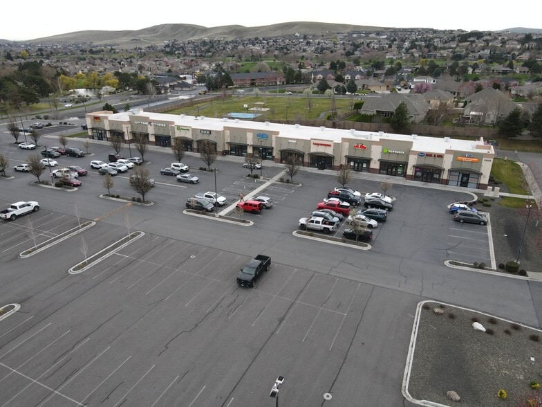 2909 S Quillan St, Kennewick, WA for sale - Building Photo - Image 2 of 6