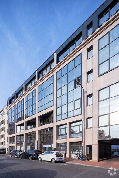 94 Rue De Villiers, Levallois-Perret à louer - Photo du bâtiment - Image 3 de 5