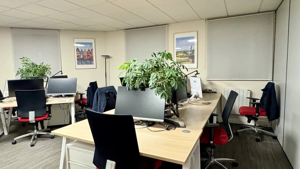 45 1 Avenue De Flandre, Wasquehal à vendre - Photo du bâtiment - Image 2 de 15