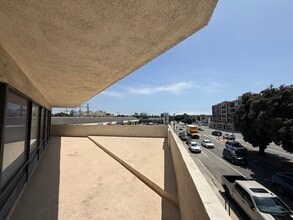 11660-11690 Gateway Blvd, Los Angeles, CA for lease Interior Photo- Image 2 of 2