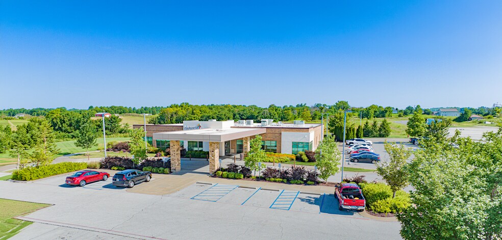 505 N 25th St, Ozark, MO à vendre - Photo du bâtiment - Image 2 de 9