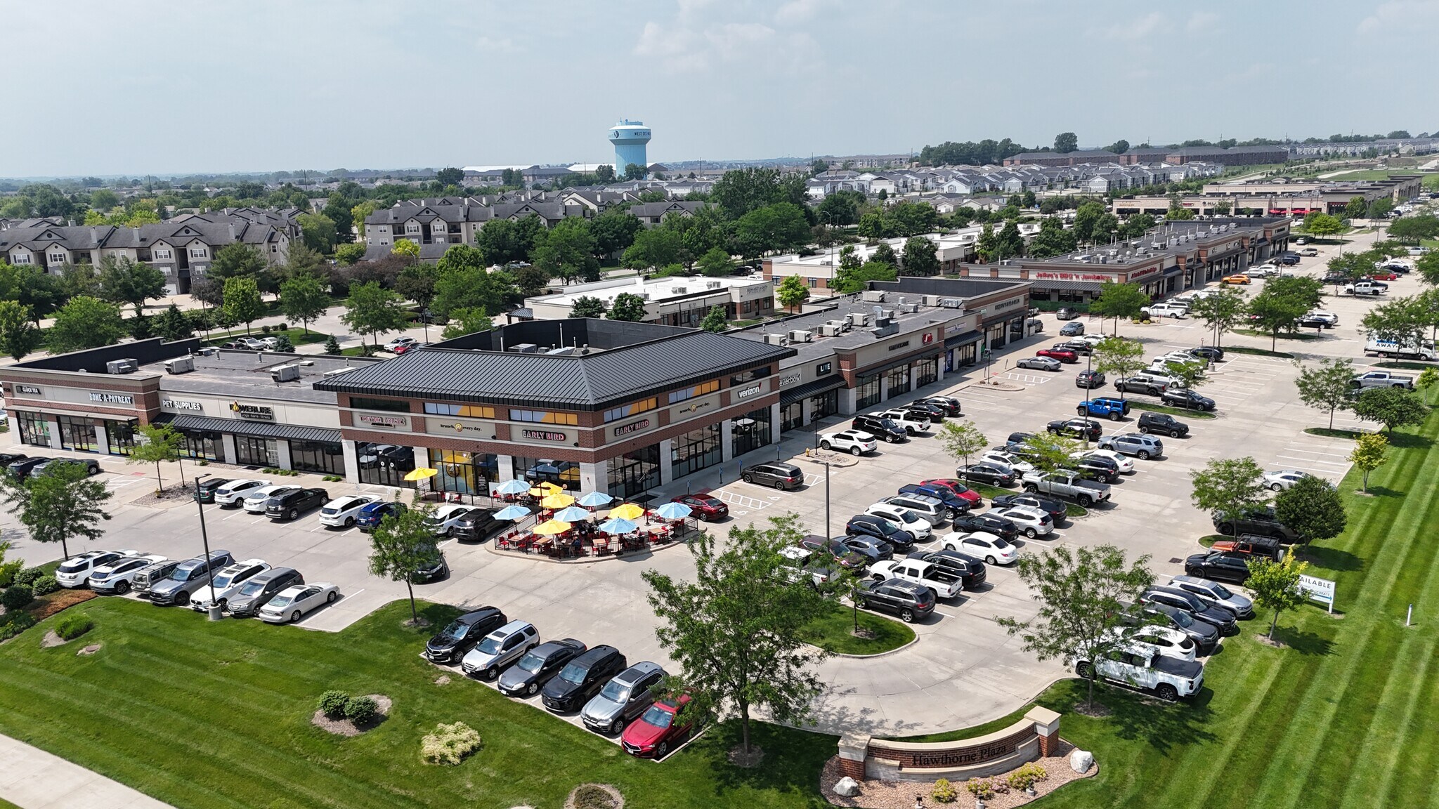 94th St & University Ave, West Des Moines, IA for lease Primary Photo- Image 1 of 15