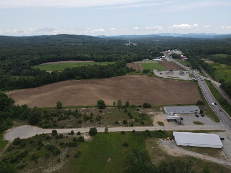 1328 Main St, Oxford, ME for lease - Building Photo - Image 2 of 5