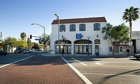 7494 Santa Monica Blvd, West Hollywood, CA à vendre Photo principale- Image 1 de 76