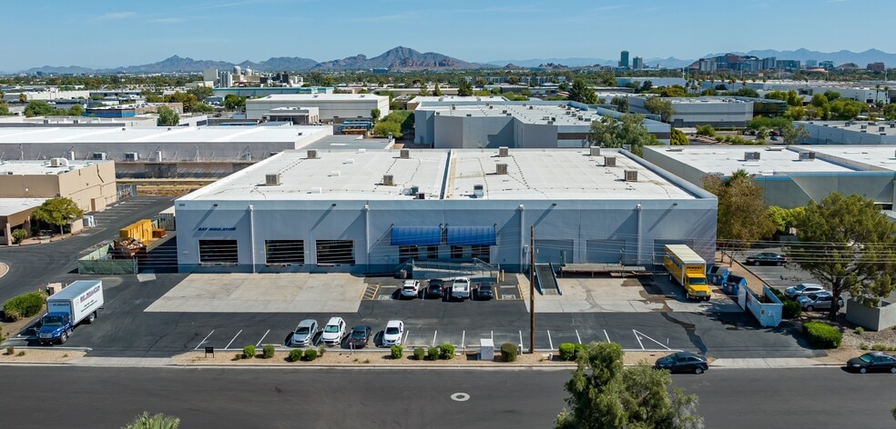800 W Fairmont Dr, Tempe, AZ for lease - Building Photo - Image 1 of 6