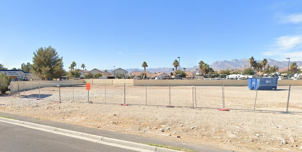 3515 N Rancho Dr, Las Vegas, NV à louer - Photo du bâtiment - Image 2 de 2