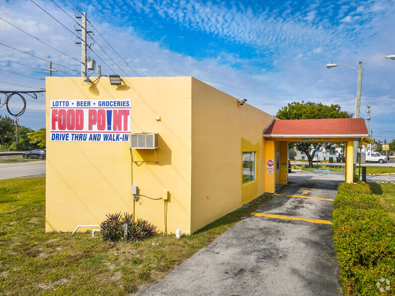 900 Old Federal Hwy, Hallandale, FL for lease - Building Photo - Image 3 of 11