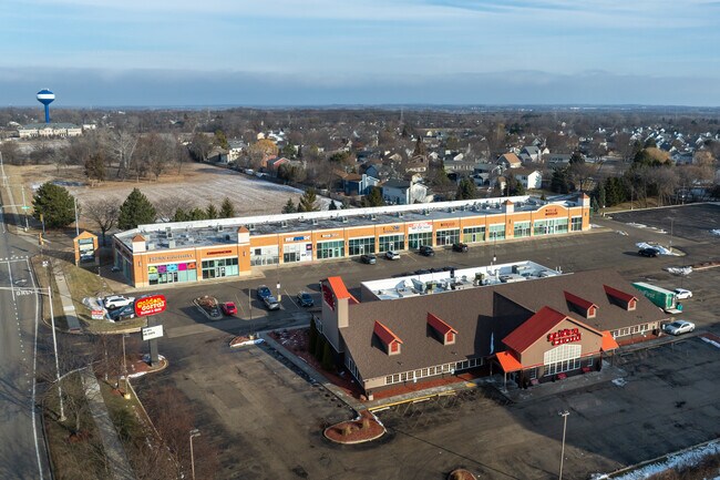 Plus de détails pour 1475 Dilleys Rd, Gurnee, IL - Commerce de détail à louer