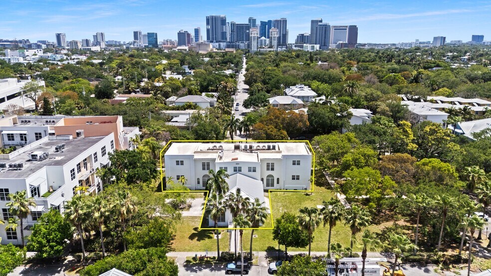301 SW 13th Ave, Fort Lauderdale, FL à vendre - Photo du bâtiment - Image 2 de 42
