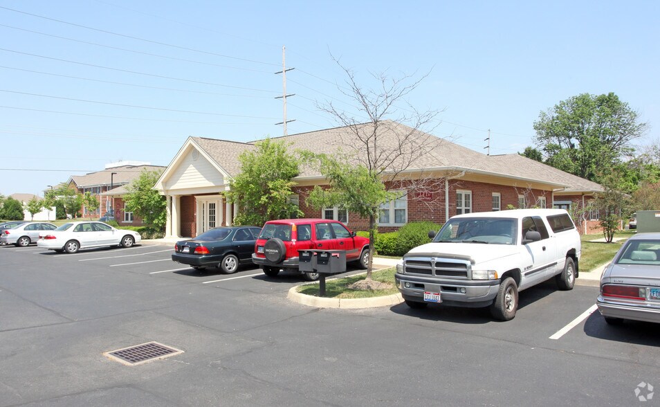 111 Commerce Park Dr, Westerville, OH à vendre - Photo du bâtiment - Image 2 de 2