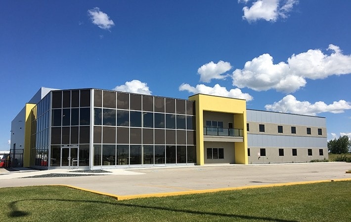 595 Camil Sys St, Winnipeg, MB for sale - Primary Photo - Image 1 of 1