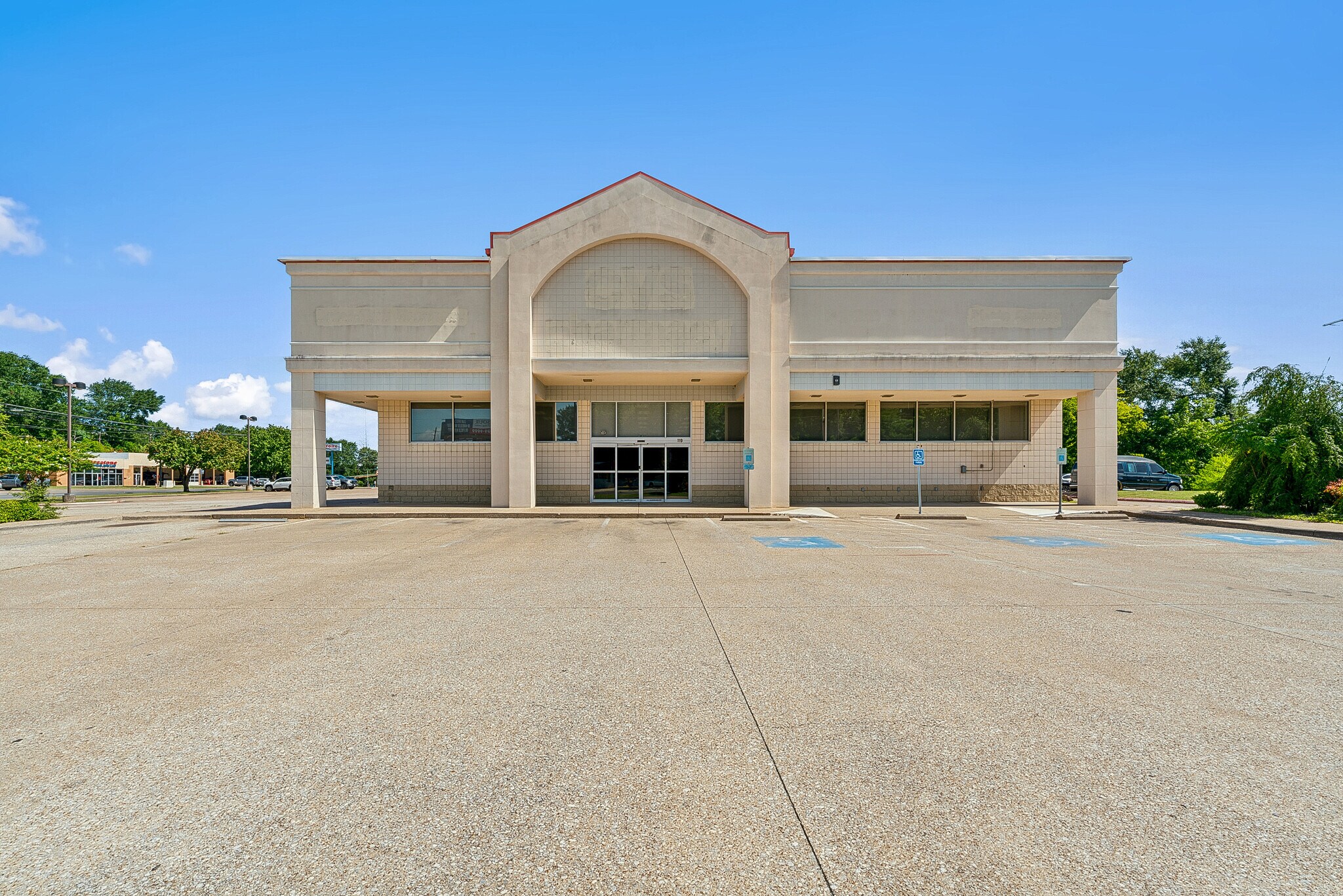 119 W Marshall Ave, Longview, TX for sale Building Photo- Image 1 of 22