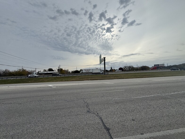 1909 Interstate 35, San Marcos, TX for sale - Building Photo - Image 2 of 12