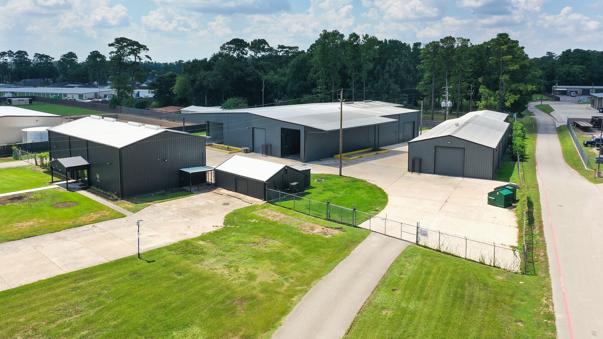 23609 W Hardy Rd, Spring, TX for lease Primary Photo- Image 1 of 13